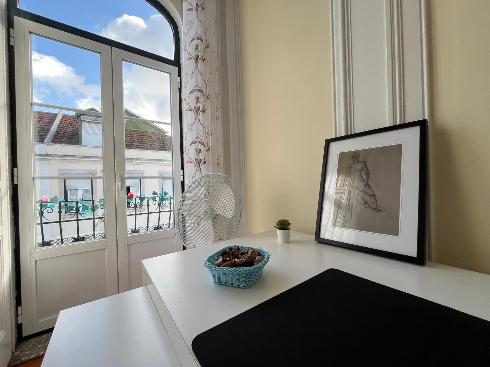 Quarto No Apartamento Pombal Lisboa Exteriör bild