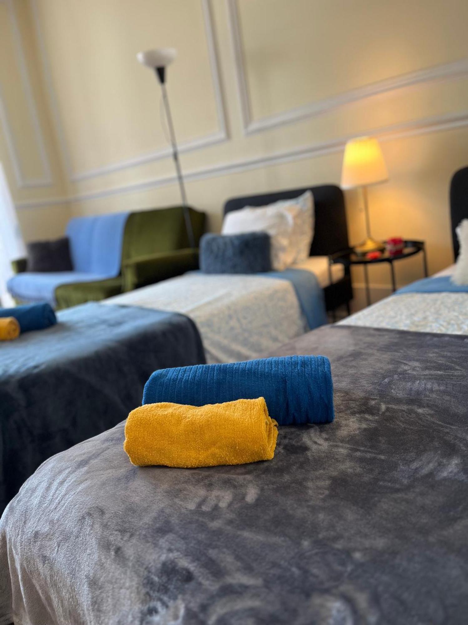 Quarto No Apartamento Pombal Lisboa Exteriör bild
